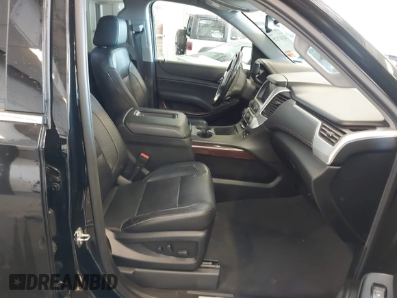 2020 GMC Yukon SLT with VIN 1GKS2BKC6LR232354, listed as a IAAI auction lot 41313325 with 107,960 mi miles. Bid and sale history available at carsss.com. Image 5.