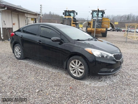 2014 Kia Forte LX with VIN KNAFX4A67E5206469, listed as a IAAI auction lot 41858764 with 95,620 mi miles. Bid and sale history available at carsss.com. Image 1.