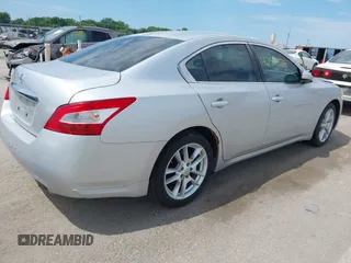 2009 Nissan Maxima S with VIN 1N4AA51E29C853185, listed as a IAAI auction lot 42523716 with 146,957 mi miles and . Bid and sale history available at DreamBid. Image 4.