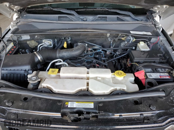 2011 Jeep Liberty Sport with VIN 1J4PN2GK5BW550971, listed as a Copart auction lot 49921095 with 141,877 mi miles and Salvage Title. Bid and sale history available at DreamBid. Image 12.