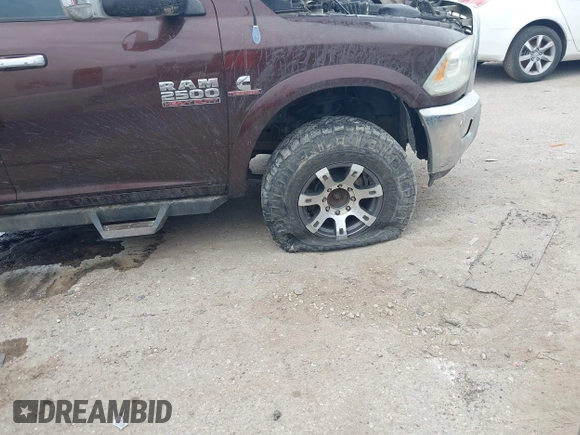 2013 Ram 2500 Laramie с VIN 3C6UR5NL9DG607630, выставлен на аукционе IAAI как лот 42584918 с пробегом 255 212 миль миль и . История ставок и продаж доступна на DreamBid. Изображение 6.