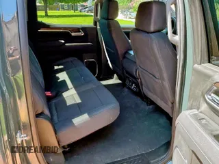 2025 Chevrolet Silverado 1500 LT z VIN 1GCUKDED8SZ171415, wystawiony jako Copart lot #61592605 z przebiegiem 1 866 mil mil oraz Czysty tytuł • Clean title. Historia ofert i sprzedaży dostępna na DreamBid. Obrazek 6.