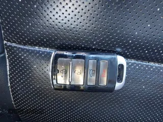 2015 Kia Cadenza Premium with VIN KNALN4D79F5170489, listed as a IAAI auction lot 41688482 with 158,340 mi miles. Bid and sale history available at carsss.com. Image 11.