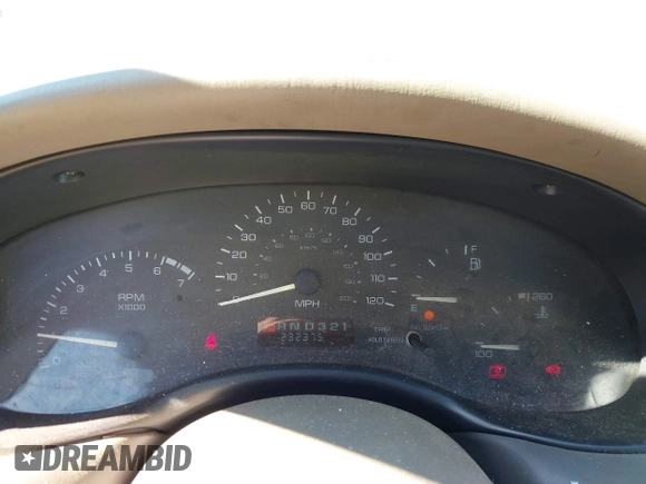 1999 Oldsmobile Cutlass GLS z VIN 1G3NG52J3X6335412, wystawiony jako IAAI lot #41691182 z przebiegiem 232 375 mil mil oraz . Historia ofert i sprzedaży dostępna na DreamBid. Obrazek 7.