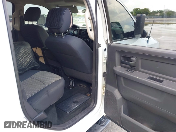 2012 Ram 2500 ST с VIN 3C6UD5HL7CG108382, выставлен на аукционе IAAI как лот 39459188 с пробегом 181 499 миль миль и . История ставок и продаж доступна на DreamBid. Изображение 8.
