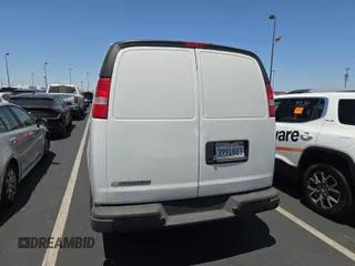 2022 Chevrolet Express Cargo with VIN 1GCWGAFP2N1261356, listed as a IAAI auction lot 42670346 with 63,269 mi miles and . Bid and sale history available at DreamBid. Image 31.