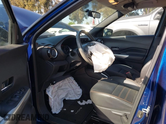 2019 Nissan Kicks S with VIN 3N1CP5CU5KL517856, listed as a IAAI auction lot 41976015 with 30,908 mi miles and . Bid and sale history available at carsss.com. Image 19.