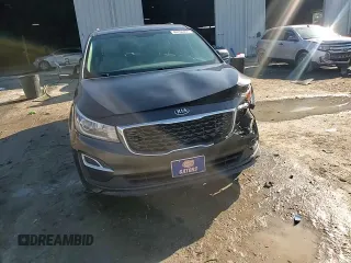 2020 Kia Sedona LX with VIN KNDMB5C17L6590101, listed as a Copart auction lot 46798405 with 101,064 mi miles and Salvage Title. Bid and sale history available at carsss.com. Image 14.