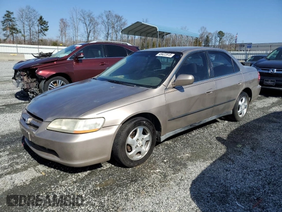 1999 Honda Accord LX с VIN JHMCG6657XC012703, выставлен на аукционе Copart как лот 48422915 с пробегом 402 606 миль миль и Списание • Salvage title. История ставок и продаж доступна на DreamBid. Изображение 1.