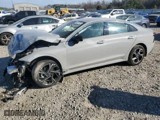 2025 Kia K5 GT-Line with VIN KNAG64J79S5306763, listed as a Copart auction lot 46587085 with 9,283 mi miles and Salvage Title. Bid and sale history available at carsss.com. Image 1.
