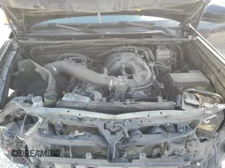 2015 Toyota 4Runner Limited with VIN JTEBU5JRXF5219160, listed as a Copart auction lot 52929535 with 225,638 mi miles and Salvage Title. Bid and sale history available at DreamBid. Image 12.