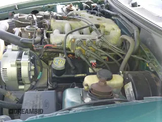 2000 Ford Mustang с VIN 1FAFP4041YF171564, выставлен на аукционе IAAI как лот 42687996 с пробегом 70 087 миль миль и . История ставок и продаж доступна на DreamBid. Изображение 19.