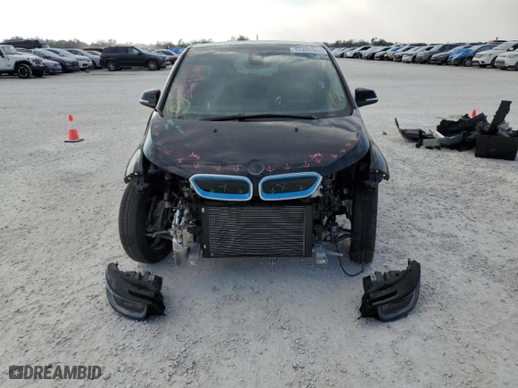 2018 BMW i3 with VIN WBY7Z2C58JVB88621, listed as a Copart auction lot 42405363 with 18,043 mi miles. Bid and sale history available at carsss.com. Image 5.