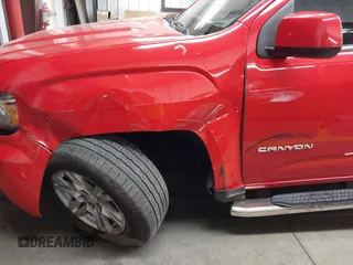 2019 GMC Canyon 2WD SLE z VIN 1GTG5CENXK1137028, wystawiony jako IAAI lot #42374821 z przebiegiem 91 228 mil mil oraz . Historia ofert i sprzedaży dostępna na DreamBid. Obrazek 6.