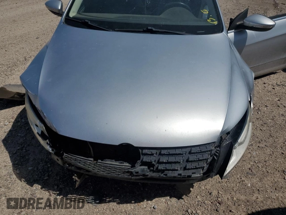 2013 Volkswagen CC R-Line with VIN WVWBP7AN4DE536806, listed as a Copart auction lot 62652884 with 160,837 mi miles and Salvage Title. Bid and sale history available at carsss.com. Image 12.