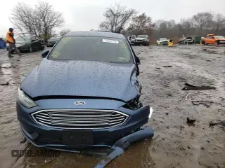 2018 Ford Fusion Hybrid SE with VIN 3FA6P0LU3JR210569, listed as a Copart auction lot 69900712 with 98,353 mi miles. Bid and sale history available at carsss.com. Image 11.