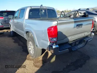 2016 Toyota Tacoma SR5 with VIN 5TFAX5GN7GX068344, listed as a IAAI auction lot 41337672 with 51,914 mi miles. Bid and sale history available at carsss.com. Image 3.
