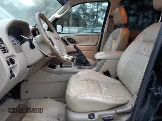 2006 Ford Escape Limited with VIN 1FMCU04136KA77782, listed as a Copart auction lot 82420994 with 198,770 mi miles and Salvage Title. Bid and sale history available at carsss.com. Image 7.