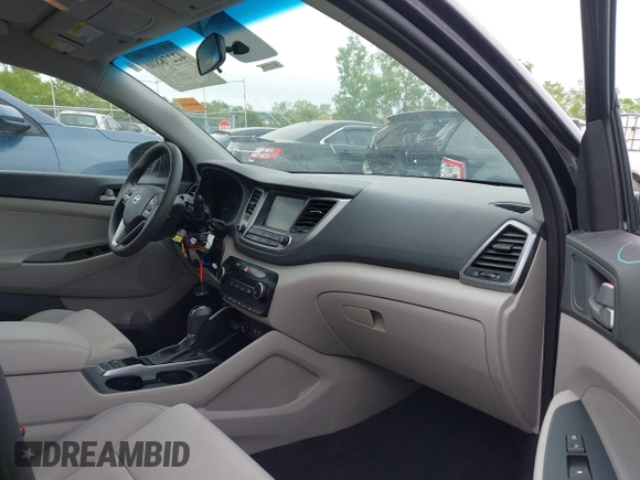 2018 Hyundai Tucson SEL Plus z VIN KM8J33A4XJU683300, wystawiony jako IAAI lot #42278806 z przebiegiem 65 737 mil mil oraz . Historia ofert i sprzedaży dostępna na DreamBid. Obrazek 5.