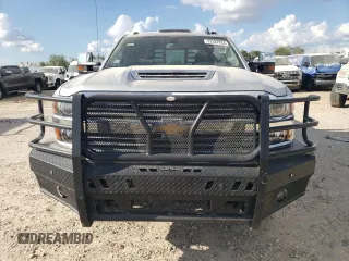2018 Chevrolet Silverado 3500HD LTZ with VIN 1GC4K0EY0JF211692, listed as a Copart auction lot 72387834 with 109,353 mi miles and Clean Title. Bid and sale history available at carsss.com. Image 5.