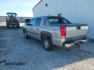2004 Chevrolet Avalanche Z71 with VIN 3GNEK12T74G334998, listed as a IAAI auction lot 42144586 with 267,992 mi miles and . Bid and sale history available at DreamBid. Image 3.