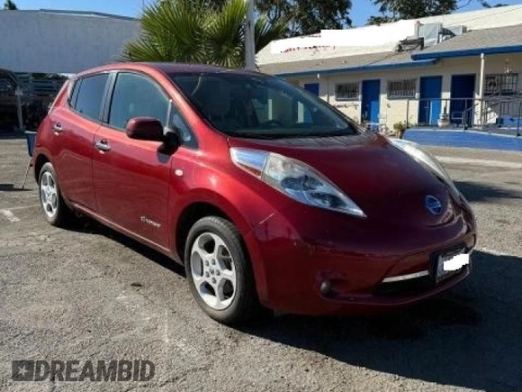 2011 Nissan LEAF SL-e with VIN JN1AZ0CP4BT000865, listed as a Copart auction lot 76585824 with 83,101 mi miles and Clean Title. Bid and sale history available at carsss.com. Image 1.