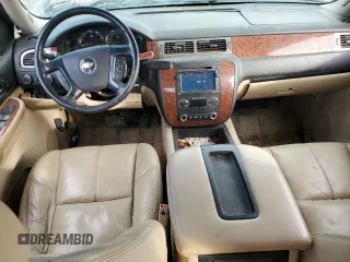 2007 Chevrolet Silverado 1500 LTZ with VIN 2GCEK13M271627642, listed as a Copart auction lot 43460305 with 131,486 mi miles and Salvage Title. Bid and sale history available at carsss.com. Image 8.