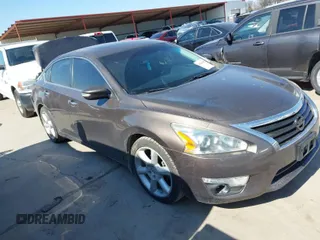 2015 Nissan Altima SL z VIN 1N4BL3APXFC151082, wystawiony jako IAAI lot #41624004 z przebiegiem 172 174 mil mil oraz . Historia ofert i sprzedaży dostępna na DreamBid. Obrazek 1.
