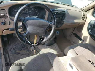 2000 Ford Ranger XL with VIN 1FTYR14V3YPB08927, listed as a Copart auction lot 56539685 with 104,142 mi miles and Clean Title. Bid and sale history available at DreamBid. Image 8.
