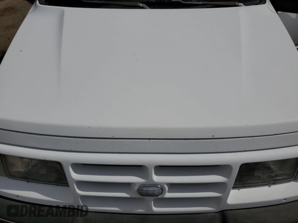 1996 Geo Tracker z VIN 2CNBE1364T6909947, wystawiony jako Copart lot #54411835 z przebiegiem 171 862 mil mil oraz Szkoda całkowita • Salvage title. Historia ofert i sprzedaży dostępna na DreamBid. Obrazek 12.