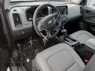 2018 Chevrolet Colorado 2WD Work Truck z VIN 1GCHSBEAXJ1103304, wystawiony jako Copart lot #42287815 z przebiegiem 40 616 mil mil oraz Czysty tytuł • Clean title. Historia ofert i sprzedaży dostępna na DreamBid. Obrazek 8.