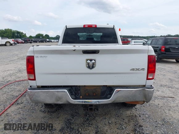 2012 Ram 1500 Express с VIN 1C6RD7FT9CS110745, выставлен на аукционе IAAI как лот 42393103 с пробегом 315 829 миль миль и . История ставок и продаж доступна на DreamBid. Изображение 16.