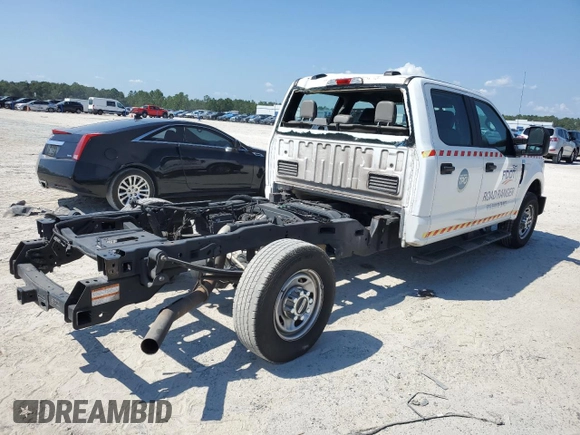 2021 Ford Super Duty F-250 SRW XL with VIN 1FD7W2A67MEC18050, listed as a Copart auction lot 72878244 with 580,056 mi miles and Non Repairable. Bid and sale history available at carsss.com. Image 3.
