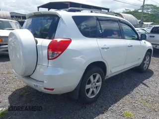 2006 Toyota RAV4 Limited with VIN JTMZD31V965009976, listed as a IAAI auction lot 42407768 with 187,703 mi miles and . Bid and sale history available at DreamBid. Image 4.