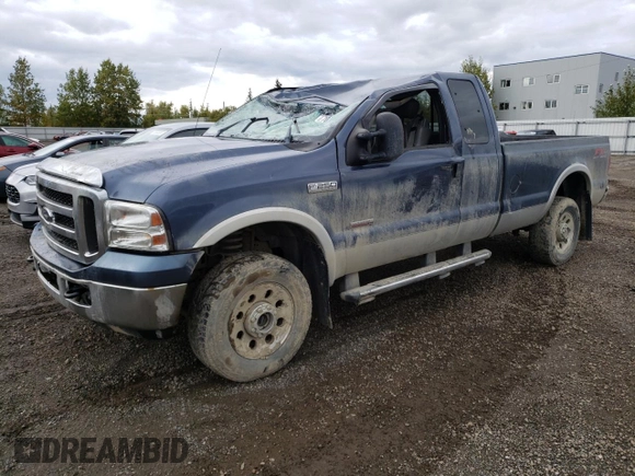 2006 Ford Super Duty F-250 XL with VIN 1FTSX21PX6EA16150, listed as a Copart auction lot 70877024 with 253,706 mi miles and Salvage Title. Bid and sale history available at carsss.com. Image 1.