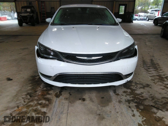 2015 Chrysler 200 Limited with VIN 1C3CCCAB9FN708205, listed as a IAAI auction lot 41946588 with 166,372 mi miles. Bid and sale history available at carsss.com. Image 6.