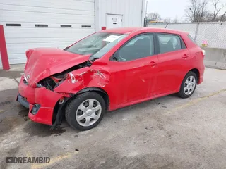 2009 Toyota Matrix S with VIN 2T1LE40E49C009417, listed as a IAAI auction lot 41469027 with 86,212 mi miles. Bid and sale history available at carsss.com. Image 17.