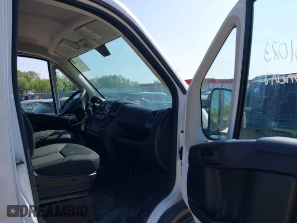 2017 Ram ProMaster Cargo with VIN 3C6TRVNG7HE532572, listed as a IAAI auction lot 42131023 with 82,963 mi miles and . Bid and sale history available at carsss.com. Image 5.