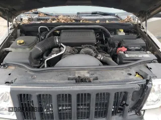 2006 Jeep Commander z VIN 1J8HG48N66C182857, wystawiony jako Copart lot #80734914 z przebiegiem 138 838 mil mil oraz Szkoda całkowita • Salvage title. Historia ofert i sprzedaży dostępna na DreamBid. Obrazek 12.
