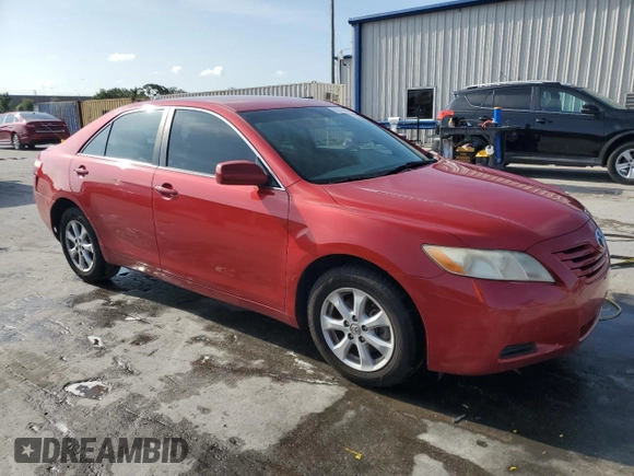 2008 Toyota Camry LE z VIN 4T1BE46K18U229183, wystawiony jako Copart lot #60221085 z przebiegiem 131 149 mil mil oraz Szkoda całkowita • Salvage title. Historia ofert i sprzedaży dostępna na DreamBid. Obrazek 4.