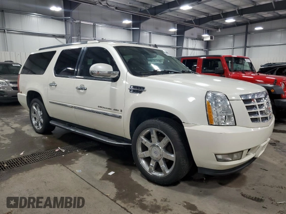 2008 Cadillac Escalade ESV with VIN 1GYFK66888R123602, listed as a Copart auction lot 50430385 with 302,214 mi miles and Clean title. Bid and sale history available at DreamBid. Image 4.