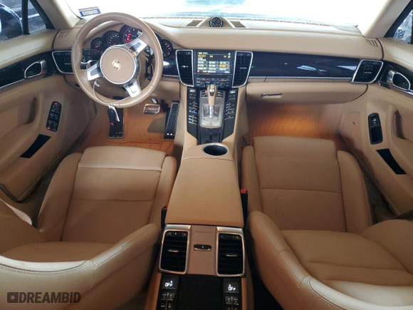 2016 Porsche Panamera 4 with VIN WP0AA2A72GL001426, listed as a Copart auction lot 70510594 with 41,359 mi miles and Salvage Title. Bid and sale history available at carsss.com. Image 8.