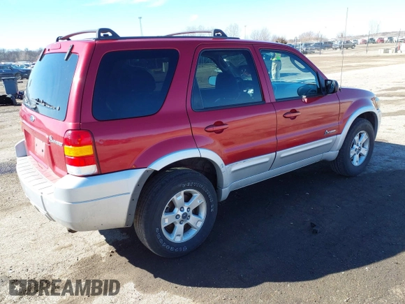 2005 Ford Escape Hybrid with VIN 1FMYU96H05KE01130, listed as a IAAI auction lot 41711338 with 288,964 mi miles. Bid and sale history available at carsss.com. Image 4.