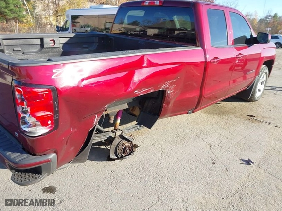 2016 Chevrolet Silverado 1500 LT with VIN 1GCVKREC2GZ193443, listed as a IAAI auction lot 40702637 with 122,328 mi miles. Bid and sale history available at carsss.com. Image 17.