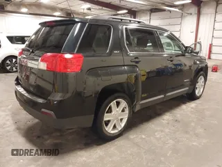 2011 GMC Terrain SLT-1 z VIN 2CTALUEC2B6472429, wystawiony jako IAAI lot #42604083 z przebiegiem 187 766 mil mil oraz . Historia ofert i sprzedaży dostępna na DreamBid. Obrazek 4.