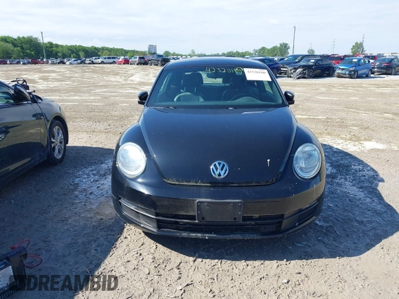 2015 Volkswagen Beetle Fleet Edition с VIN 3VWF17AT8FM647581, выставлен на аукционе IAAI как лот 42320180 с пробегом 148 257 миль миль и . История ставок и продаж доступна на DreamBid. Изображение 12.