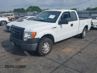 2011 Ford F-150 XL z VIN 1FTEX1CM3BFC22991, wystawiony jako IAAI lot #42134038 z przebiegiem 303 095 mil mil oraz . Historia ofert i sprzedaży dostępna na DreamBid. Obrazek 18.
