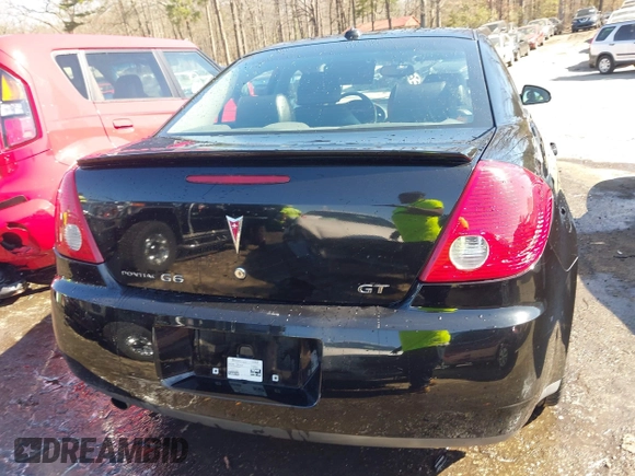 2005 Pontiac G6 GT with VIN 1G2ZH548154165427, listed as a IAAI auction lot 41650622 with 149,187 mi miles. Bid and sale history available at carsss.com. Image 16.