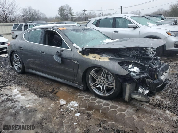 2013 Porsche Panamera S Hybrid with VIN WP0AD2A75DL045178, listed as a Copart auction lot 44979575 with 94,550 mi miles and Salvage Title. Bid and sale history available at carsss.com. Image 4.