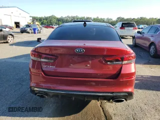 2020 Kia Optima SE z VIN 5XXGT4L37LG450881, wystawiony jako Copart lot #56495535 z przebiegiem 51 809 mil mil oraz Szkoda całkowita • Salvage title. Historia ofert i sprzedaży dostępna na DreamBid. Obrazek 6.